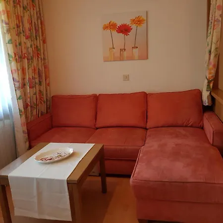 Wohlfuehlappartement Alpina * Инцелль